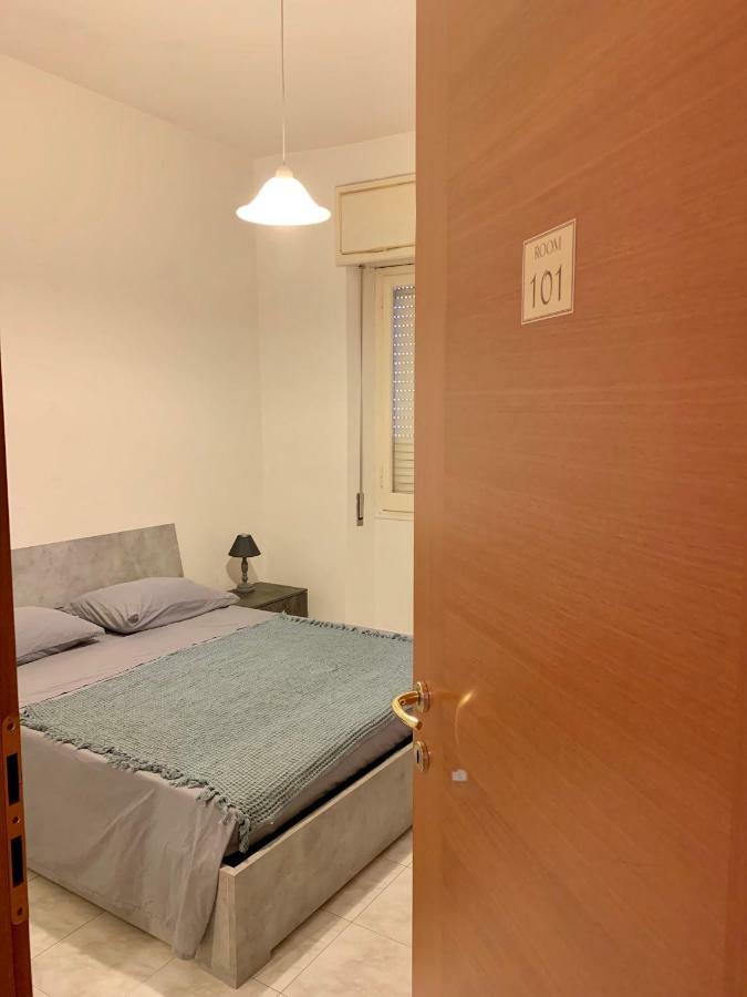 Hotel Il Corso Cagliari Exterior foto